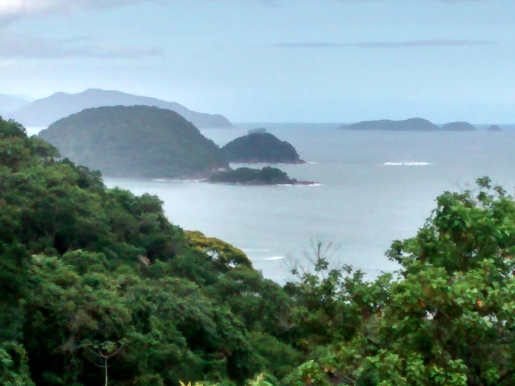 Ubatuba Surf Suites Bagian luar foto